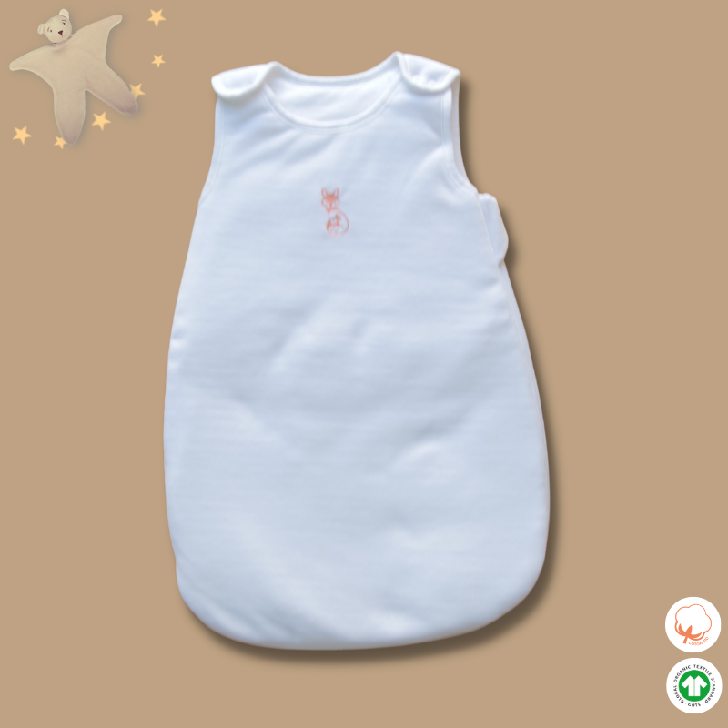 Gigoteuse naissance hiver blanche sans manche à plat vue de face Gigoteuse naissance hiver blanche sans manche à plat vue de face