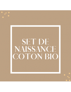 set naissance composé d'un bonnet, de moufles et d'une paire de chaussons blanc en coton bio GOTS 2
