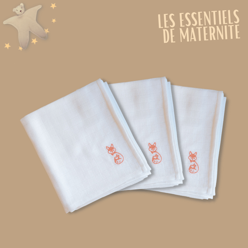 3 langes blanc du pack toilette premium les essentiels de maternité composé de 2 langes blanc le tout 100% coton bio GOTS 3 langes blanc du pack toilette premium les essentiels de maternité composé de 2 langes blanc le tout 100% coton bio GOTS