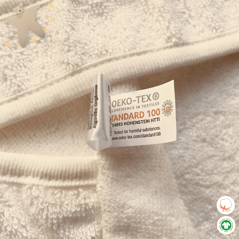 zoom sur l'étiquette OEKOTEX du renard tablier de bain zoom sur l'étiquette OEKOTEX du renard tablier de bain